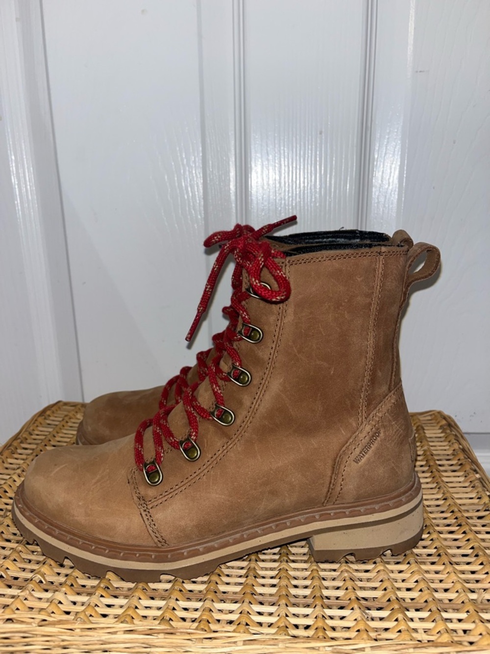 SOREL Lennox waterproof boots in Velvet Tan - Picture 3 of 12